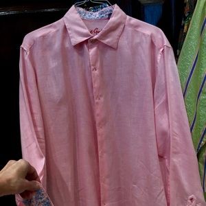 Robert Graham print shirt. Large. New w/out  tags